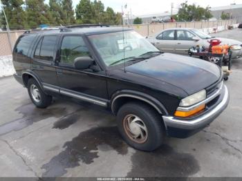  Salvage Chevrolet Blazer