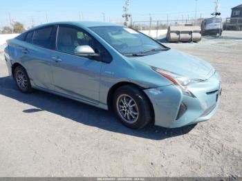  Salvage Toyota Prius