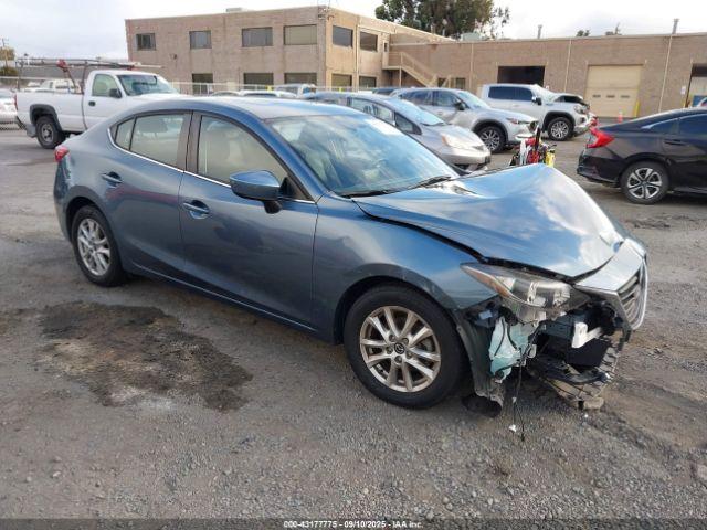  Salvage Mazda Mazda3