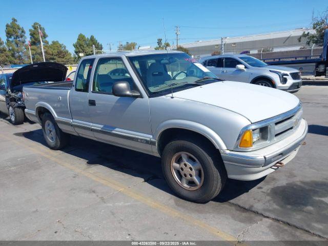  Salvage Chevrolet S Truck