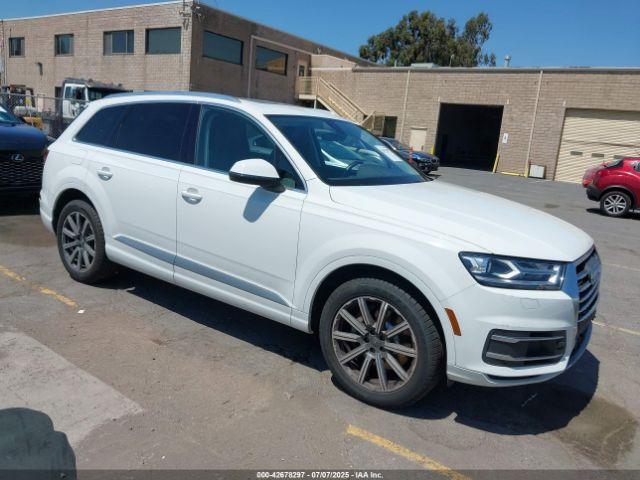  Salvage Audi Q7