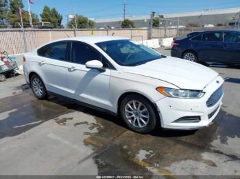  Salvage Ford Fusion