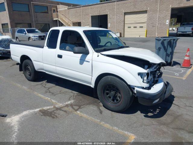  Salvage Toyota Tacoma
