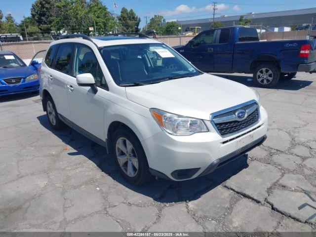  Salvage Subaru Forester