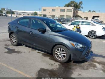  Salvage Toyota Yaris