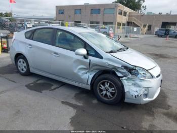  Salvage Toyota Prius