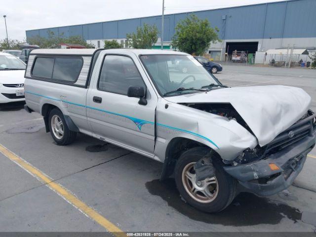  Salvage Toyota Pickup