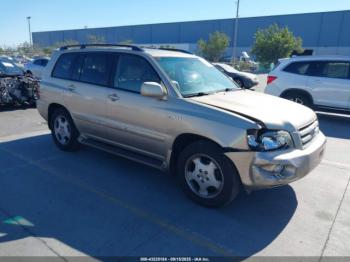  Salvage Toyota Highlander