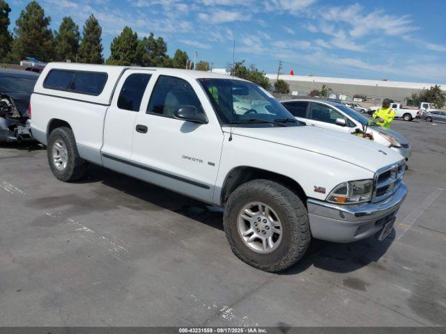  Salvage Dodge Dakota
