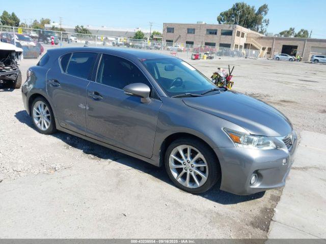  Salvage Lexus Ct