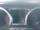 Ford Mustang V6 Image 6