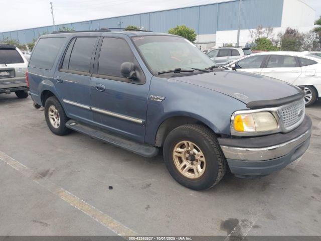  Salvage Ford Expedition