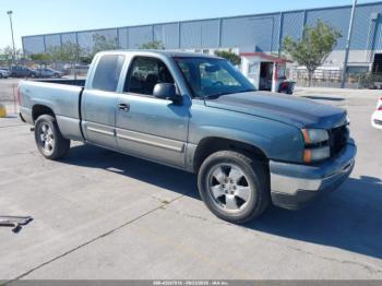  Salvage Chevrolet Silverado 1500