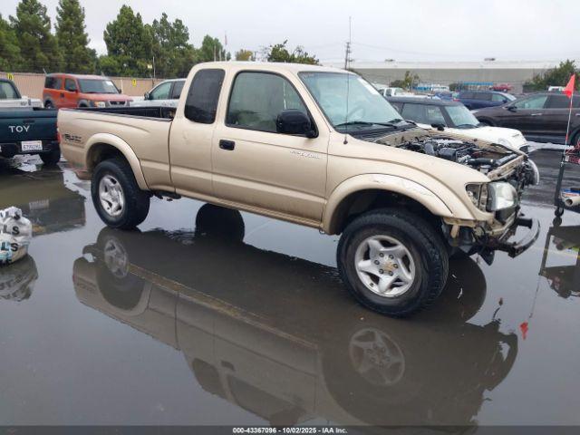  Salvage Toyota Tacoma