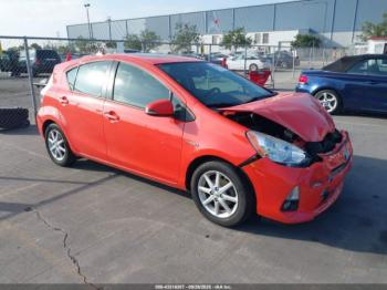  Salvage Toyota Prius c