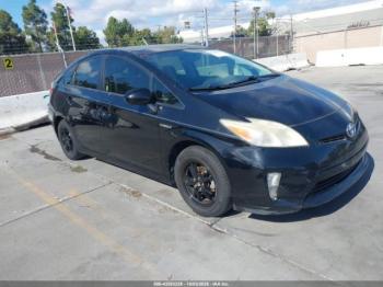  Salvage Toyota Prius