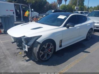  Salvage Kia Stinger