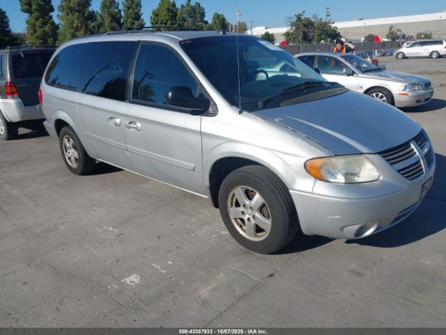  Salvage Dodge Grand Caravan
