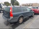 Volvo XC70 2.5t Image 5