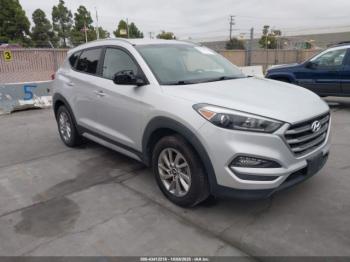  Salvage Hyundai TUCSON