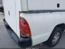Toyota Tacoma Image 9