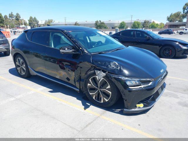  Salvage Kia EV6