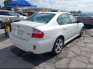 Subaru Legacy 2.5i Image 6