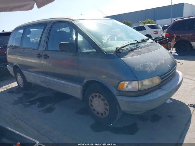  Salvage Toyota Previa