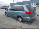 Toyota Sienna Le Image 8