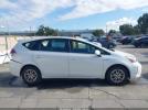 Toyota Prius v Two Image 18