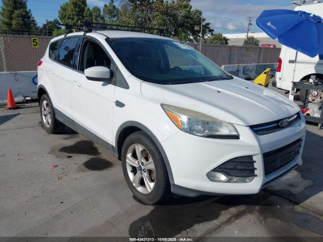  Salvage Ford Escape
