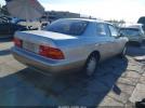 Lexus LS 400 Image 7