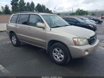  Salvage Toyota Highlander