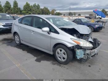  Salvage Toyota Prius
