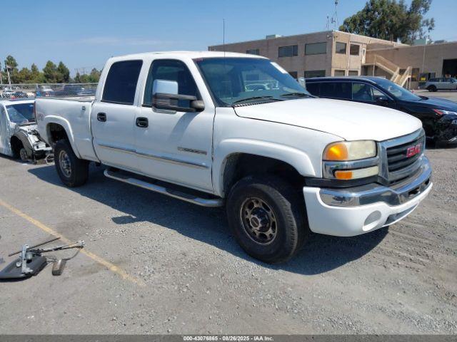  Salvage GMC Sierra 2500