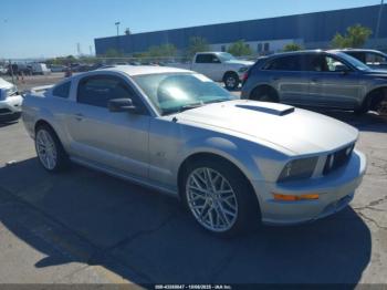  Salvage Ford Mustang