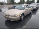 Toyota Camry Le Image 11