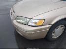 Toyota Camry Le Image 12
