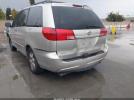 Toyota Sienna Le Image 5