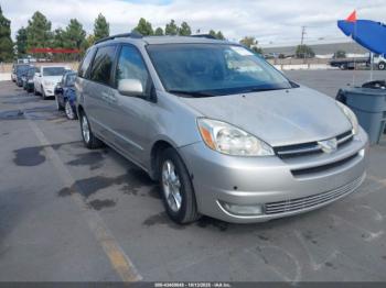  Salvage Toyota Sienna