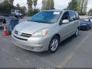 Toyota Sienna Xle Limited Image 2