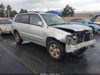  Salvage Toyota Highlander
