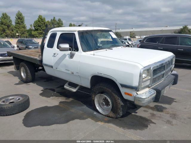  Salvage Dodge W-series