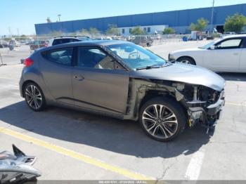  Salvage Hyundai VELOSTER