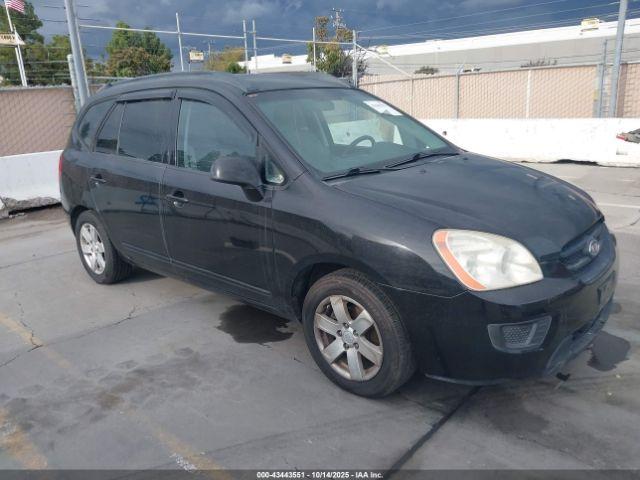  Salvage Kia Rondo