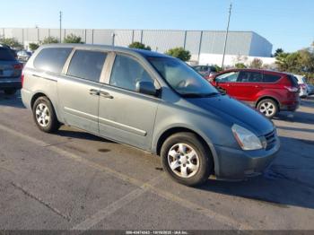  Salvage Kia Sedona