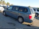 Kia Sedona Image 3