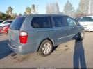 Kia Sedona Image 4