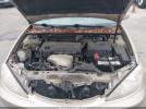 Toyota Camry Le Image 7