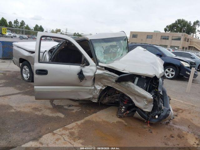  Salvage Chevrolet Silverado 1500